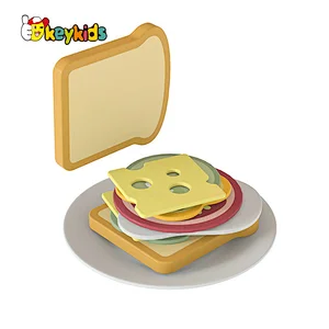 Kids pretend play wooden toy toaster set with bread W10D746