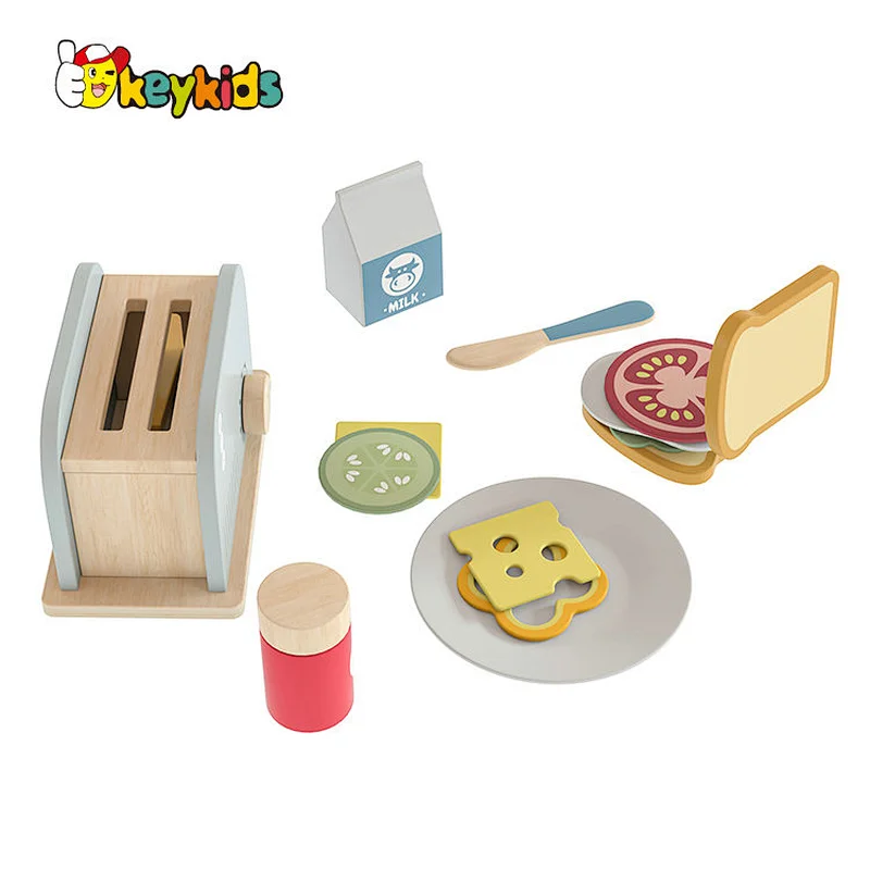Kids pretend play wooden toy toaster set with bread W10D746